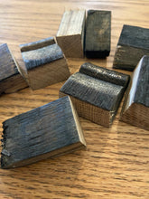 Load image into Gallery viewer, Bourbon Wood Smoking Chunks